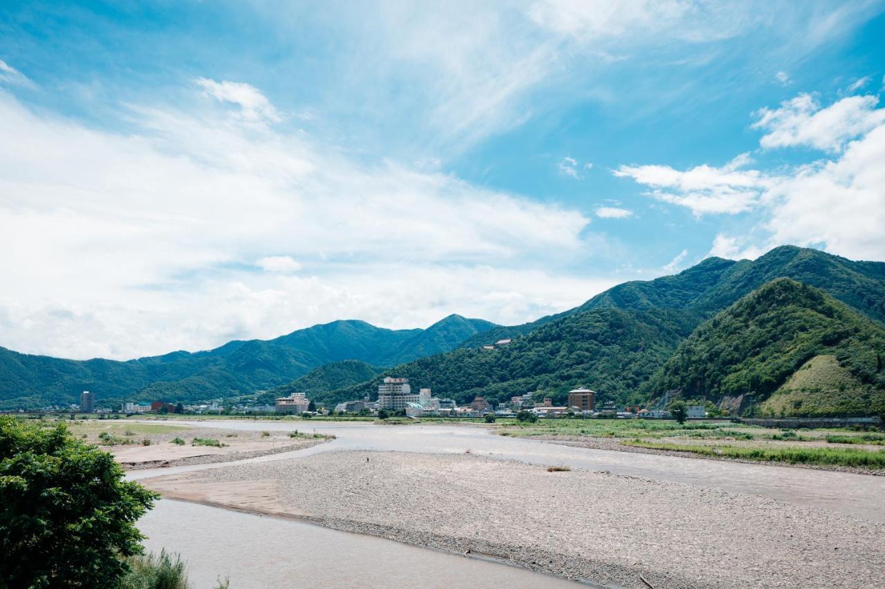 Umemura Ryokan Uguisutei Chikuma Экстерьер фото