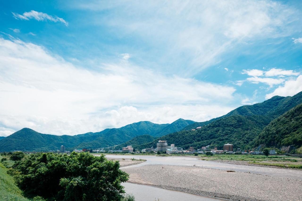Umemura Ryokan Uguisutei Chikuma Экстерьер фото