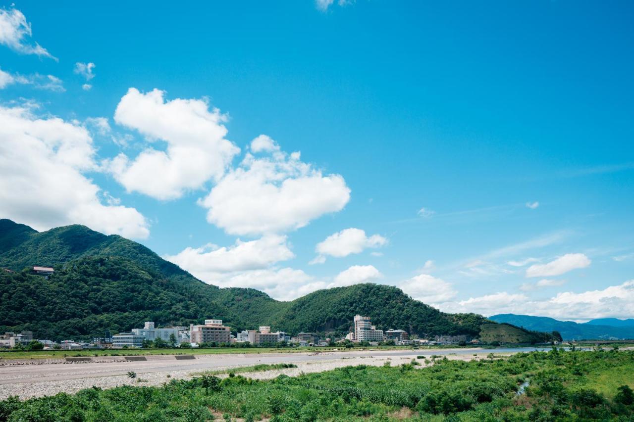 Umemura Ryokan Uguisutei Chikuma Экстерьер фото